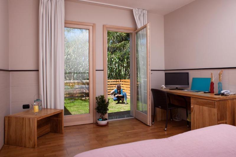 Hotel Plana Castel Volturno Zewnętrze zdjęcie